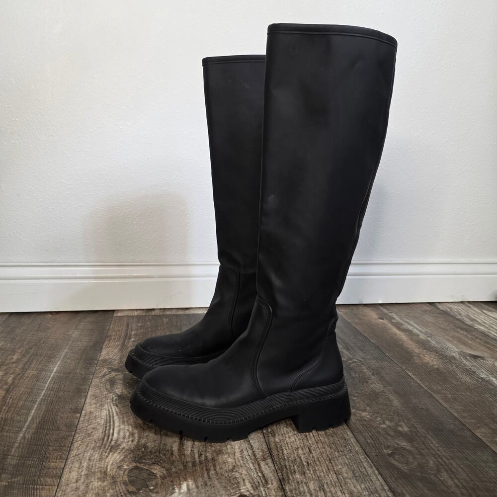 Zara Blogger Favorite Knee High Boots Chunky Platform Lug Sole Size 41 Rain